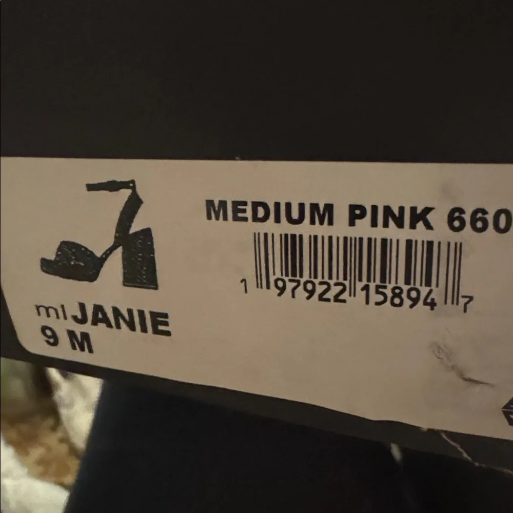 NWT Marc Fisher LTD Raffia Platform Sandals - Janie, Pink Multi, Size 9